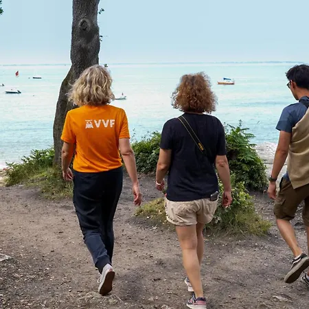 Vvf Les Sableaux A Noirmoutier ホリデーパーク *